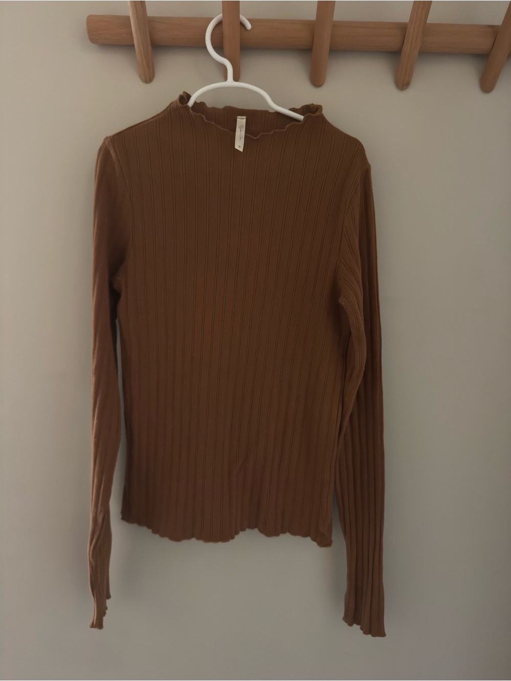 Rylee + Cru women’s ribbed long sleeve